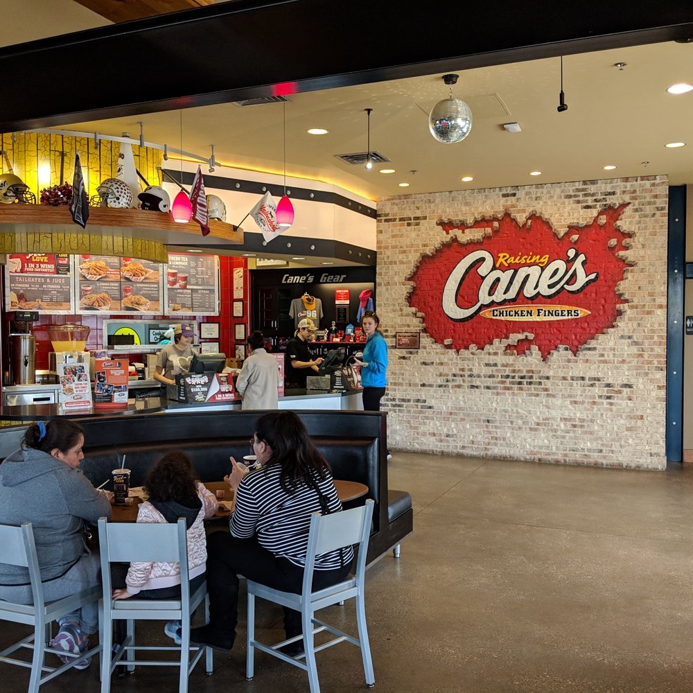 Raising Cane's Chicken Fingers - Heading towards the ordering area - Fast Food Near Me - Plano, Texas Raising Cane's Chicken Fingers - Heading towards the ordering area - Fast Food Near Me - Plano, Texas