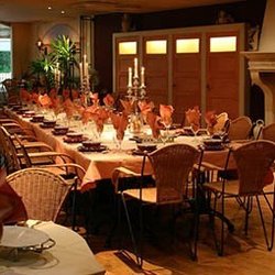 Den Burg Hotel-Brasserie - Den Burg Hotel-Brasserie