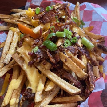 Sam's Seaside Cafe - Garbage fries - Seafood Near Me - Seaside, Oregon