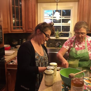 The Farm - Making butter - Vacation Rentals Near Me - Danville, Kentucky