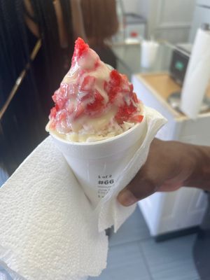 Sno-La Snowballs by null