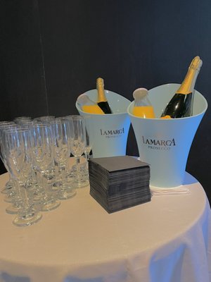 43 Bar & Grill by null