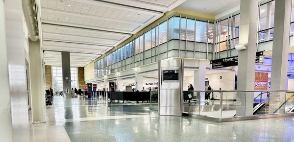 McGhee Tyson Airport by null