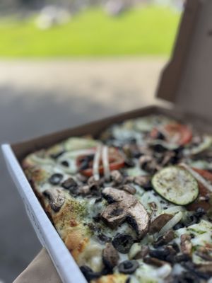 Golden Boy Pizza by null