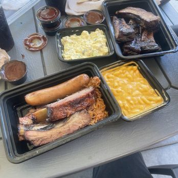 Copper Top BBQ - Barbeque Near Me - Big Pine, California
