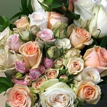UrbanStems - V-Day Flowers :-( They look like they fell off of the back of the couriers bike and a car ran over them - Florists Near Me UrbanStems - V-Day Flowers :-( They look like they fell off of the back of the couriers bike and a car ran over them - Florists Near Me