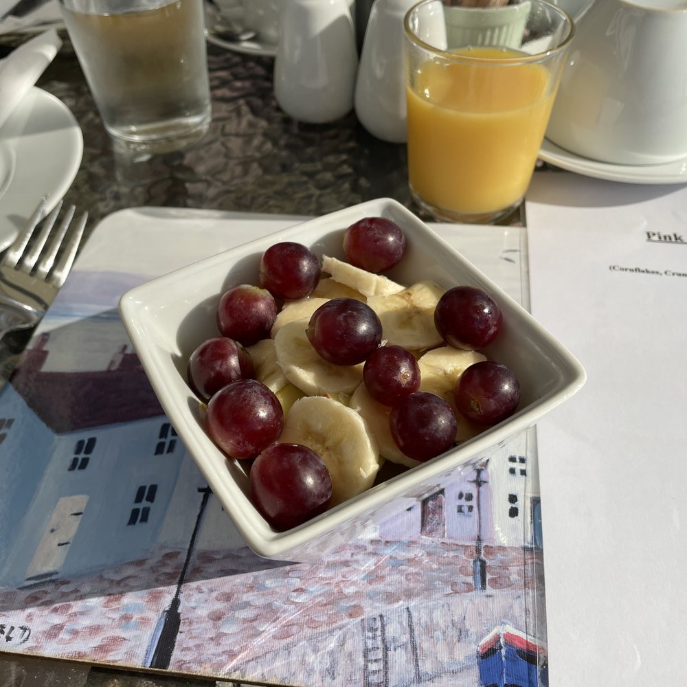 Pink Beach Hotel - Hotels Near Me - Shanklin, IOW