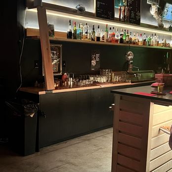 Black Lodge - The bar - Coffee & Tea Near Me - Richmond, Virginia