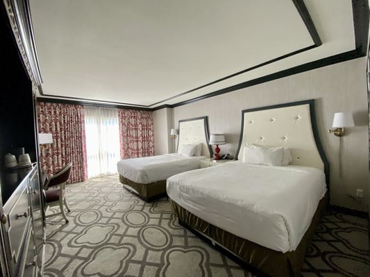 Paris Las Vegas by null