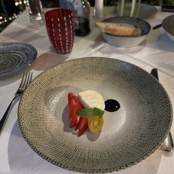 Pellegrino - Caprese salad! A1 - Hotels Near Me - Praiano, SA