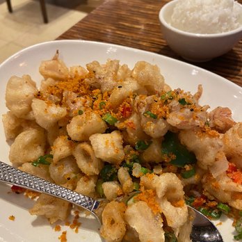 Ginger - Crispy &spicy salt and pepper squid - Chinese Near Me - National Harbor, Maryland Ginger - Crispy &spicy salt and pepper squid - Chinese Near Me - National Harbor, Maryland