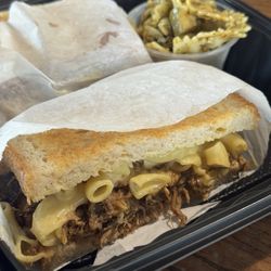 Lisa's Café & Bakery - Southern Comfort