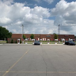 Tesla Supercharger - Fort Wayne