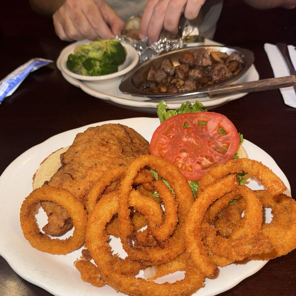 Fried Chicken Sandwich, Onion Rings Fried Chicken Sandwich, Onion Rings