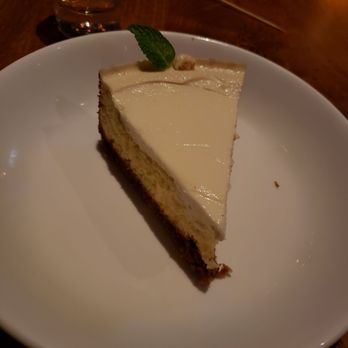 Prime Table - Stockton Classic Sour Cream Cheesecake - Steakhouses Near Me - Stockton, California Prime Table - Stockton Classic Sour Cream Cheesecake - Steakhouses Near Me - Stockton, California