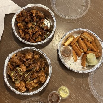 AustIndia Bar & Restaurant - Indian Near Me - Round Rock, Texas