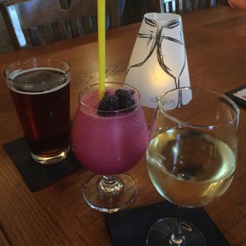 Second and Vine Bistro - Wine Bars Near Me - Ontario, Oregon