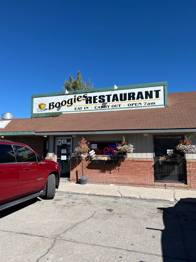 Boogies Restaurant Logo