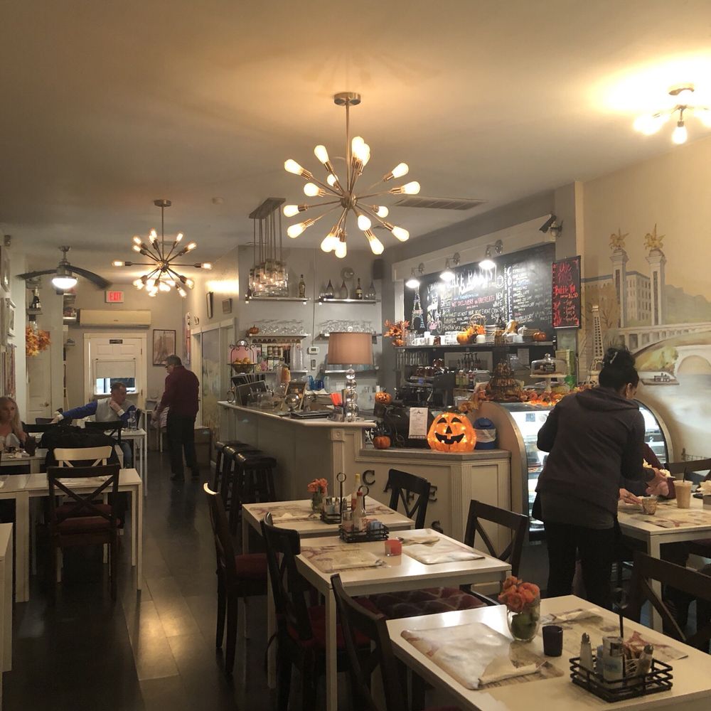 Cafe Paris - Creperies Near Me - Metuchen, New Jersey
