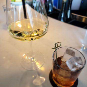 Sunday Vinyl - Wine Bars Near Me - Denver, Colorado Sunday Vinyl - Wine Bars Near Me - Denver, Colorado