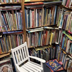 Robert's Bookshop