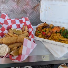 Golden Calamari and fries with Seafood Paella Golden Calamari and fries with Seafood Paella
