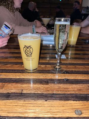 Reunion Tap & Table by null