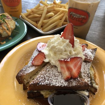 Wild Oak Cafe - French toast - Cafes Near Me - Glendale, California