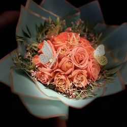 Floral Effects - Orange rose bouquet