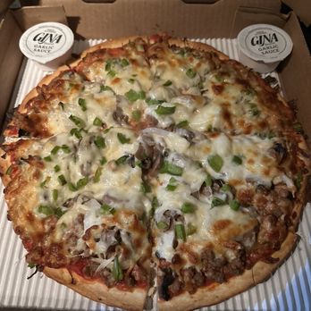 Lexy's Pizza - Neapolitan pizza at Lexys - Pizza Near Me - Fort Wayne, Indiana