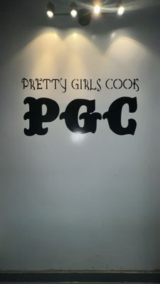 Pretty Girls Cook by null