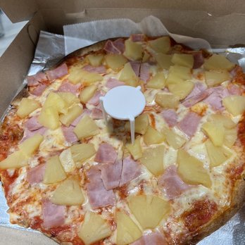 Venezia Pizzeria - 5. 12" Thin Pie Hawaiian Pizza - Pizza Near Me - Bronx, New York Venezia Pizzeria - 5. 12" Thin Pie Hawaiian Pizza - Pizza Near Me - Bronx, New York