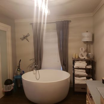 Frisco Birth Center - Awesome birthing tub! - Prenatal/Perinatal Care Near Me - Frisco, Texas
