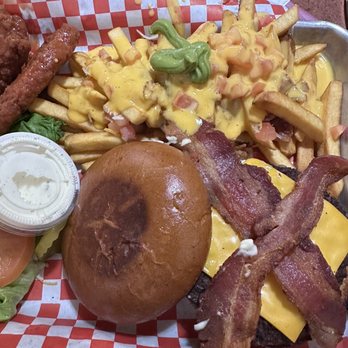 Ely's Restaurant - Looks good but it wasn't - Breakfast & Brunch Near Me - Las Vegas, Nevada