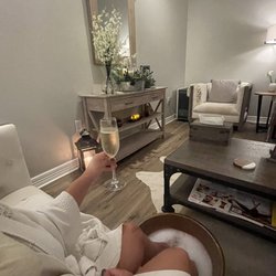 The Luxurious Massage and Spa