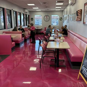 Vickies Diner - Breakfast & Brunch Near Me - Las Vegas, Nevada Vickies Diner - Breakfast & Brunch Near Me - Las Vegas, Nevada