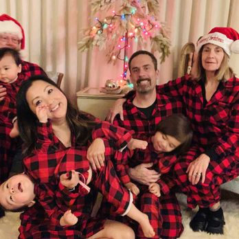 Claire Anderson - Compass - 2020 Anderson Family Holiday Card... Take 500! - Real Estate Agents Near Me - Oakland Ca, California Claire Anderson - Compass - 2020 Anderson Family Holiday Card... Take 500! - Real Estate Agents Near Me - Oakland Ca, California