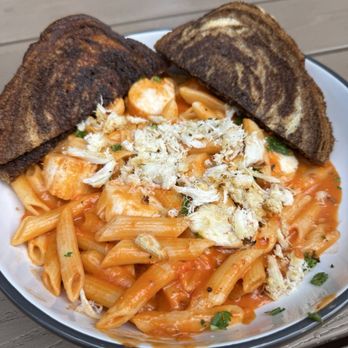 Wally's - New American Near Me - Surf City, New Jersey