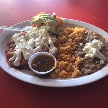El Premio Mayor - The dudes plate - Mexican Near Me - Fresno, California El Premio Mayor - The dudes plate - Mexican Near Me - Fresno, California