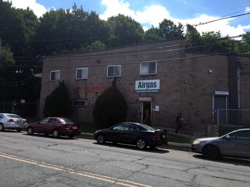 AIRGAS STORE Updated June 2024 2 Beckwith Ave, Paterson, New Jersey