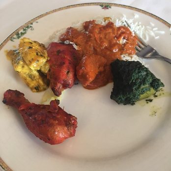 Mantra - Some items from the buffet - Indian Near Me - Paramus, New Jersey