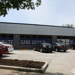NorthShore Immediate Care - Parking Lot (access from Cicero Ave.)