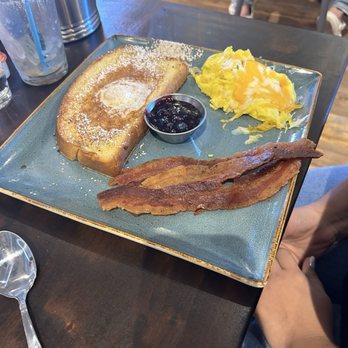 First Watch - French toast with scrambled egg and bacon - Breakfast & Brunch Near Me - Miami, Florida