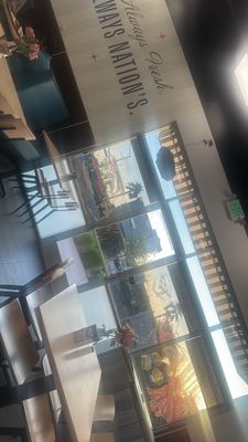 Nation's Giant Hamburgers & Great Pies by null