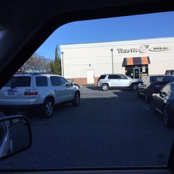 Starbucks - Coffee & Tea Near Me - Greenville, North Carolina Starbucks - Coffee & Tea Near Me - Greenville, North Carolina