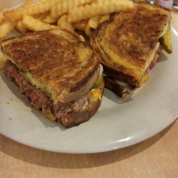 Sandfiddler Cafe - Breakfast & Brunch Near Me - Norfolk, Virginia Sandfiddler Cafe - Breakfast & Brunch Near Me - Norfolk, Virginia
