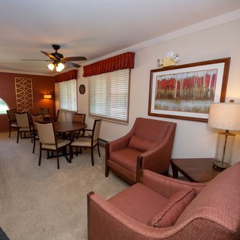 Ridgeview Highlands Apartments and Townhomes - Building Lounge - Apartments Near Me - Appleton, Wisconsin Ridgeview Highlands Apartments and Townhomes - Building Lounge - Apartments Near Me - Appleton, Wisconsin