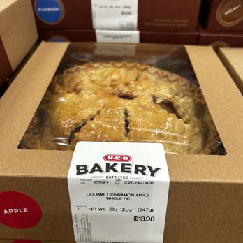 H-E-B - Cinnamon apple pie - Grocery Near Me - Cypress, Texas