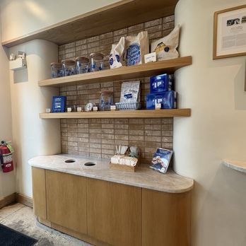 Levain Bakery - Open Merch Display Case and enclosed garbage bins - Bakeries Near Me - Chicago, Illinois Levain Bakery - Open Merch Display Case and enclosed garbage bins - Bakeries Near Me - Chicago, Illinois