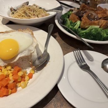 Café Gloucester - The far away one is the seafood pasta with perigord truffle)sauce - Hong Kong Style Cafe Near Me - Vancouver, British Columbia Café Gloucester - The far away one is the seafood pasta with perigord truffle)sauce - Hong Kong Style Cafe Near Me - Vancouver, British Columbia